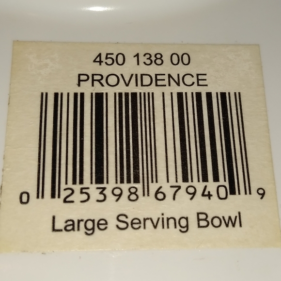 Oversized 15 inch Vintage Pfaltzgraff Bowl Large Serving Dish Providence White - Picture 6 of 7